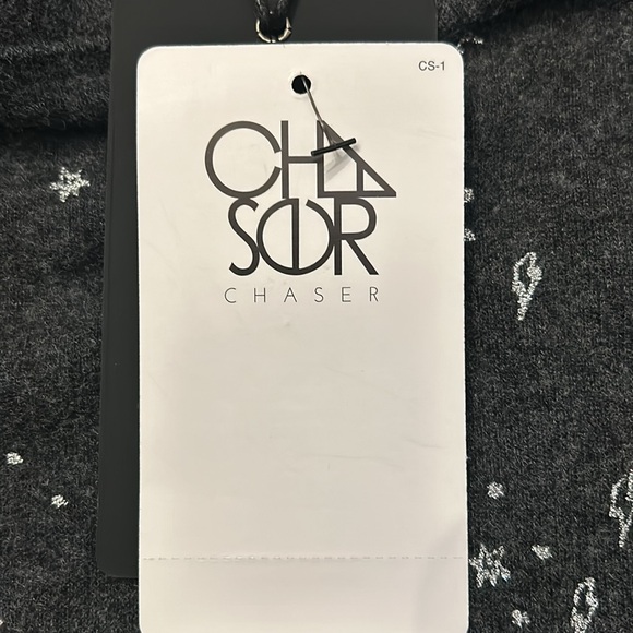 Chaser Charcoal Gray / Silver Bolt / Star Sweater.  Girls 14 NWT - Picture 7 of 8